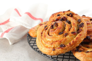 Raisin bread