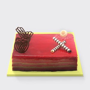 STRAWBERRY CAKE