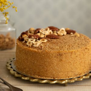 Caramel biscuit cake