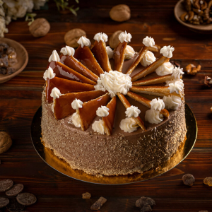 Deliciouse cake with chocolate cream